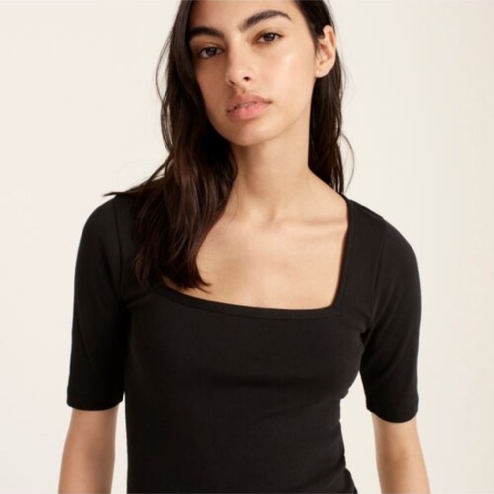 Perfect-fit elbow-sleeve squareneck T-shirt - Picture 4 of 8